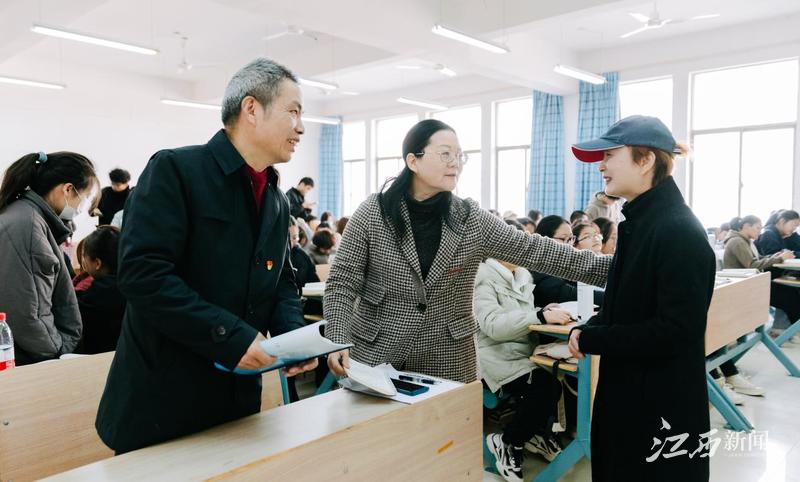 南昌应用技术师范学院开展“开学第一课”检查工作